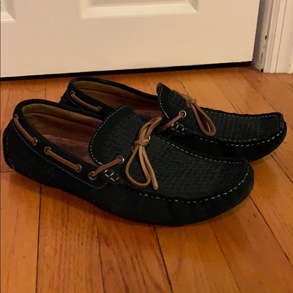 Used -Dark blue/navy from aldo  size 10.5